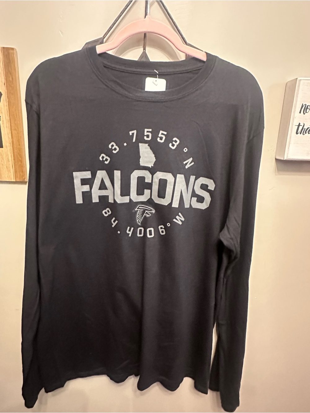 NFL Falcons Long Sleeve Crewneck Shirt - Black and Gray